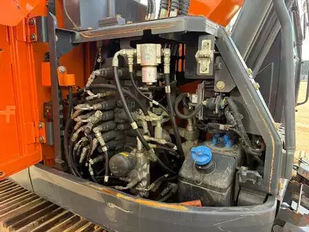 Rupsgraafmachines 2020 Doosan DX140LCR-5 (30)