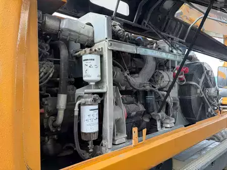 Mobil grävmaskin 2017 Liebherr A918 (16)