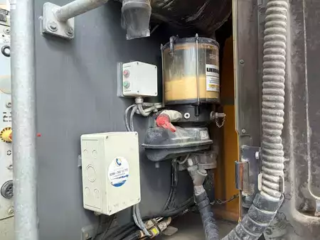 Mobilní bagry 2019 Liebherr A920 (20)