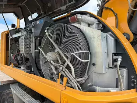Mobilní bagry 2019 Liebherr A920 (23)