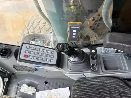 Mobilní bagry 2019 Liebherr A920 (33)