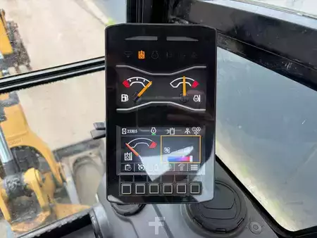 Lánctalpas kotrógép 2021 Caterpillar 301.8-05 (32)