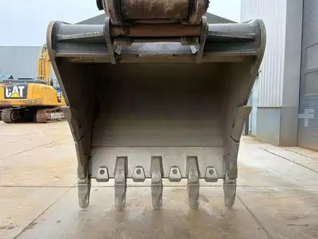 Escavatori cingolati 2019 Caterpillar 336 GC 07A - CE Certified (10)