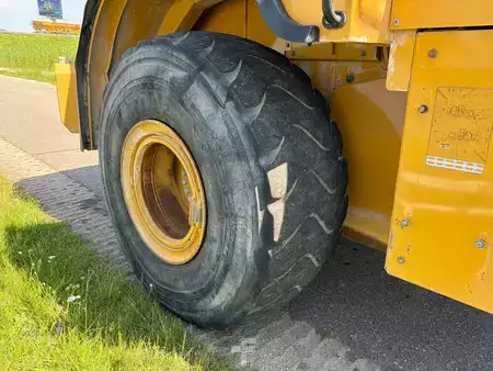 Wheel Loaders 2014 Caterpillar 966M (13)