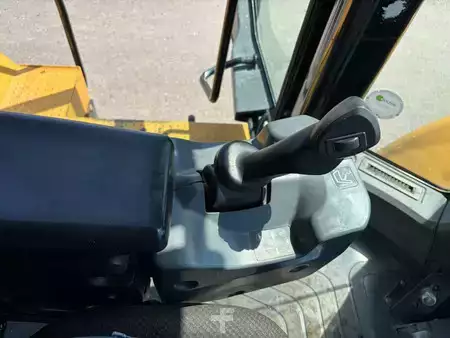 Wheel Loaders 2014 Caterpillar 966M (18)