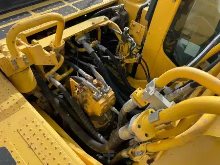 Rupsgraafmachines 2015 Komatsu PC360LC-10 (26)