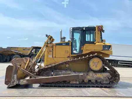 Escavadoras 2011 Caterpillar D6T LGP (1)
