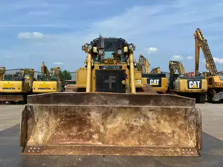 Escavadoras 2011 Caterpillar D6T LGP (8)