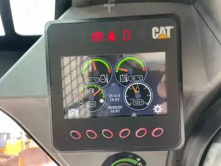 Chargeuse sur pneus 2021 Caterpillar 226D3 - CE Certified (21)