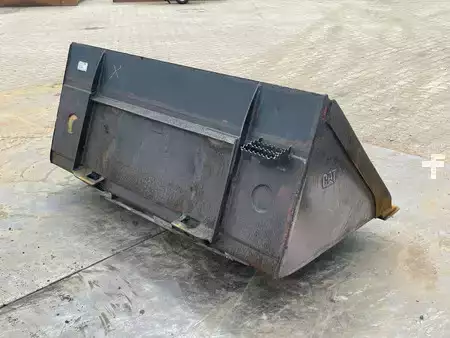 Chargeuse sur pneus 2021 Caterpillar 226D3 - CE Certified (28)