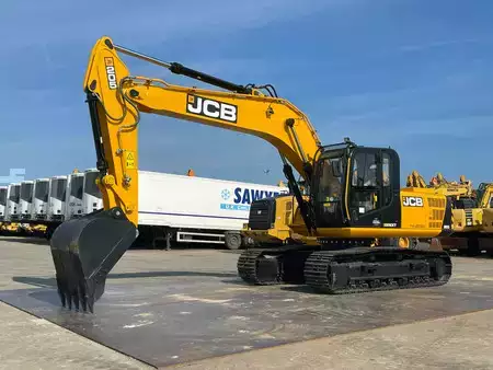 Koparki gąsienicowe 2026 JCB 205 (2)