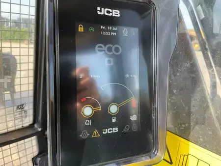Koparki gąsienicowe 2026 JCB 205 (25)