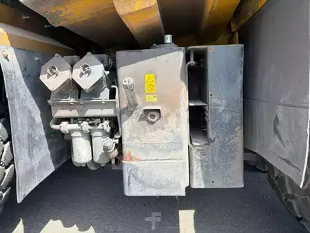 Dúmpers rígidos 2005 Komatsu HD605-7 (28)