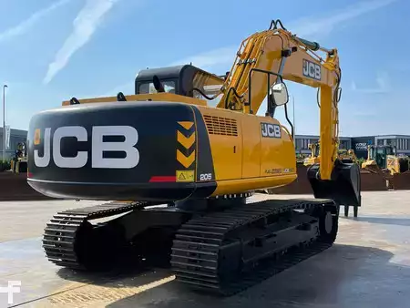 Koparki gąsienicowe 2026 JCB 205 (5)