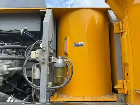 Korečková rýpadla 2013 Hitachi ZX350LCN-5 (28)