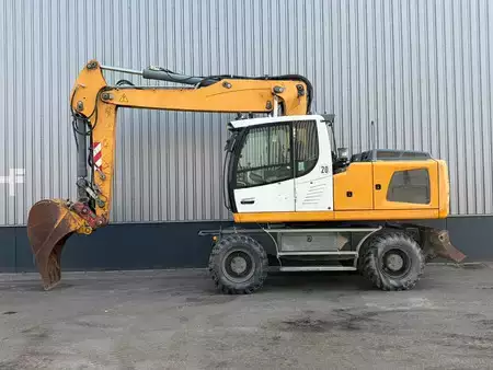 Mobil grävmaskin 2013 Liebherr A920 Litronic (5)