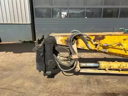 Hydraulic Excavators 2018 Komatsu PC490HRD-10 - 28m Demolition Boom (27)