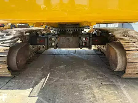 Hydraulic Excavators 2018 Komatsu PC490HRD-10 - 28m Demolition Boom (37)