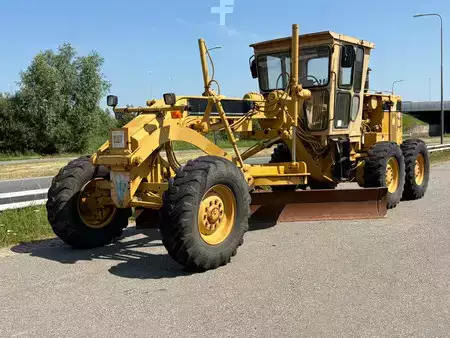 Niveleuse 1998 Caterpillar 140H (2)