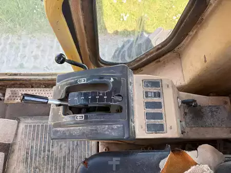 Niveleuse 1998 Caterpillar 140H (26)