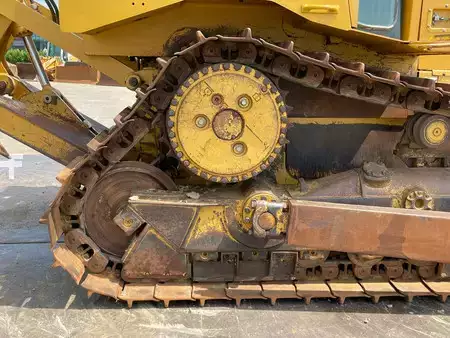 Escavadoras 2011 Caterpillar D6T XL (14)