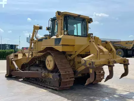 Escavadoras 2011 Caterpillar D6T XL (3)