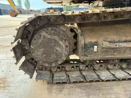 Escavadora de rastos 2015 Caterpillar 320ELRR (15)