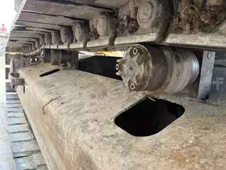 Escavadora de rastos 2015 Caterpillar 320ELRR (17)