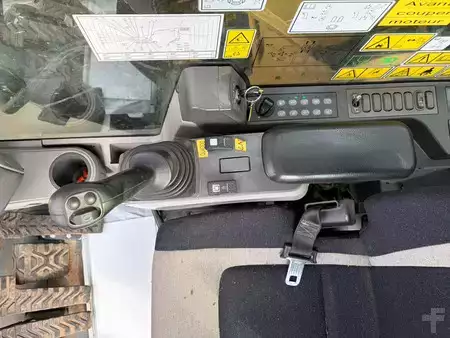 Escavadora de rastos 2015 Caterpillar 320ELRR (25)