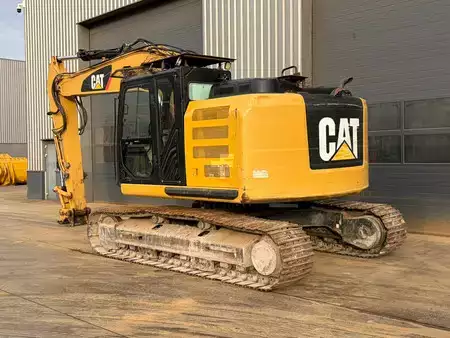 Escavadora de rastos 2015 Caterpillar 320ELRR (3)