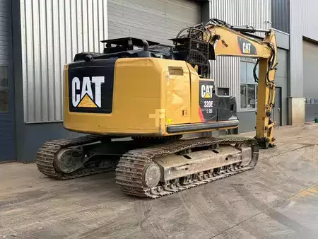 Escavadora de rastos 2015 Caterpillar 320ELRR (5)