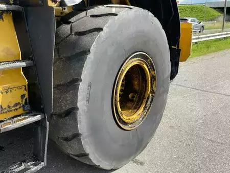 Carregadeira de rodas 2016 Caterpillar 966M (13)