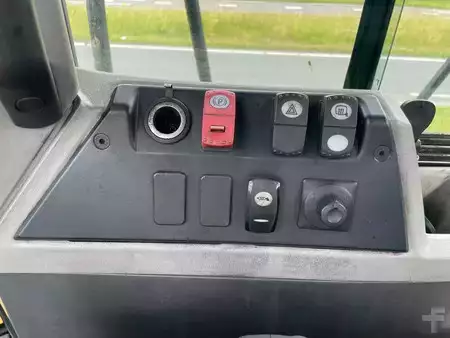 Carregadeira de rodas 2016 Caterpillar 966M (21)