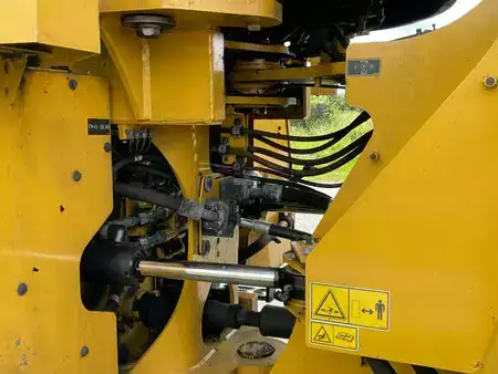 Carregadeira de rodas 2016 Caterpillar 966M (28)
