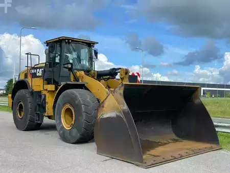 Carregadeira de rodas 2016 Caterpillar 966M (7)
