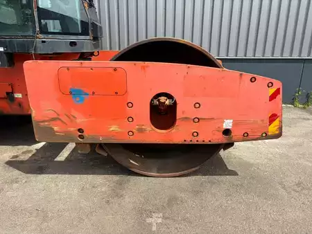 Compactador monocilíndrico 2011 Caterpillar CS74 (10)