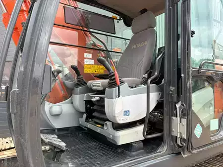 Bæltegraver 2017 Hitachi ZX210LC-6 (20)