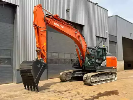 Bæltegraver 2018 Hitachi ZX210LC-6 (2)