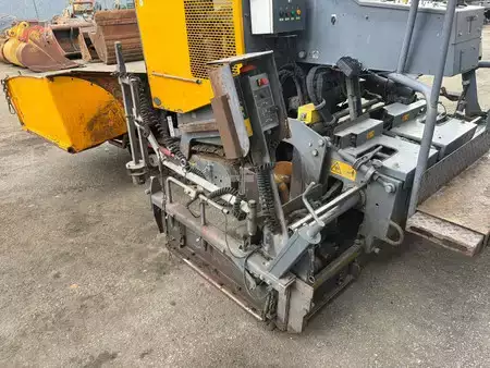 Asfaltmachines op rupsen 2018 Dynapac F1200CS (14)