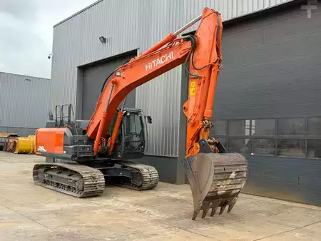 Hydraulic Excavators 2018 Hitachi ZX210-6 (10)