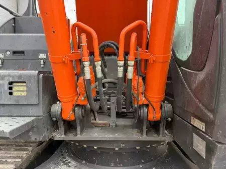 Hydraulic Excavators 2018 Hitachi ZX210-6 (13)