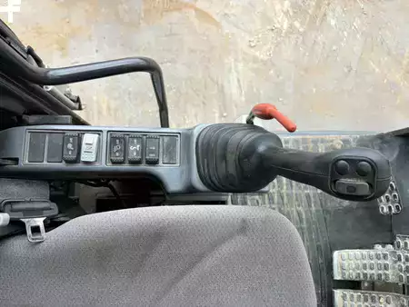 Hydraulic Excavators 2018 Hitachi ZX210-6 (29)