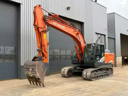 Hydraulic Excavators 2018 Hitachi ZX210-6 (4)
