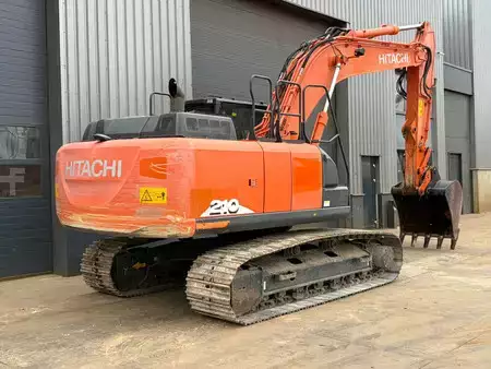 Hydraulic Excavators 2018 Hitachi ZX210-6 (8)
