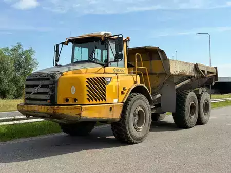 Zalomené klouby-dampry  2006 Volvo A25D (1)