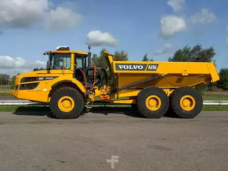 Kink Dumprar 2019 Volvo A25G (2)