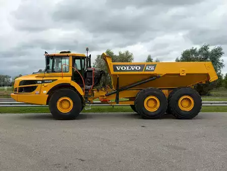 Kink Dumprar 2020 Volvo A25G (2)