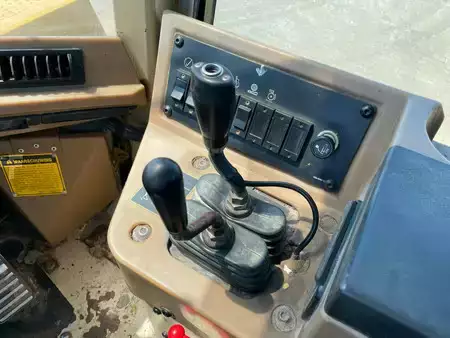 Carregadeira de rodas 1996 Caterpillar 938F (19)
