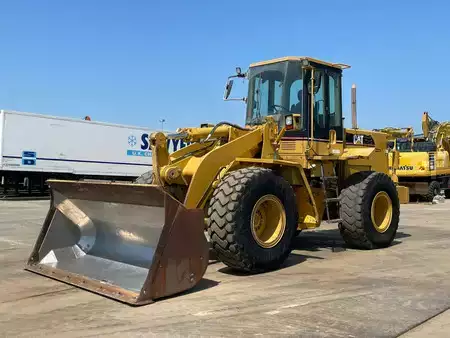 Carregadeira de rodas 1996 Caterpillar 938F (2)