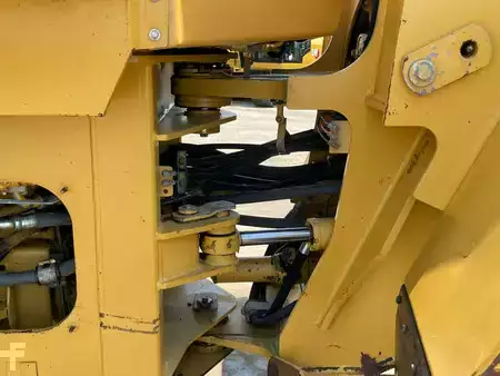 Carregadeira de rodas 1996 Caterpillar 938F (23)